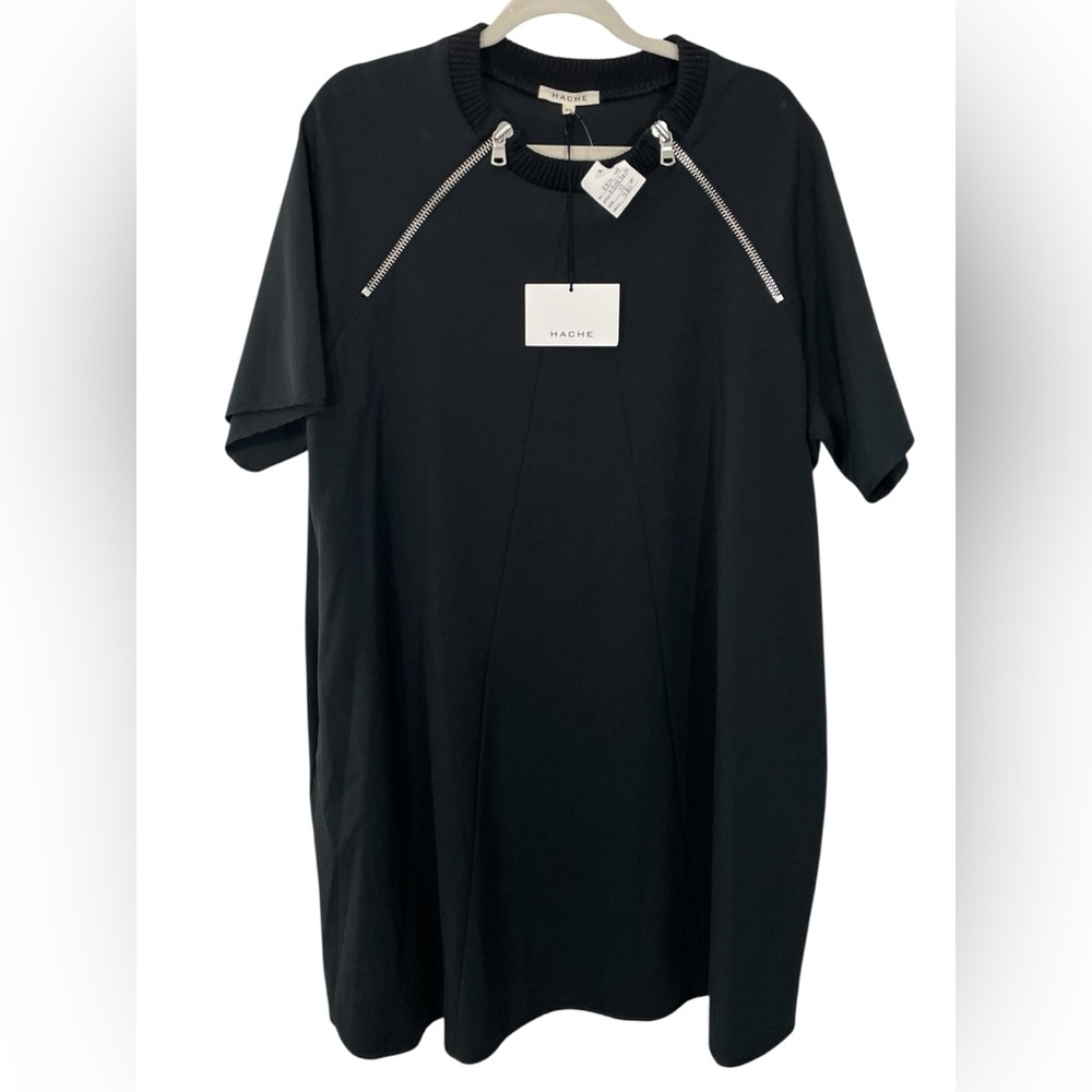 NWT HACHE Black Short Sleeve Shift Dress with Zipper Neckline Detail Sz 46 US 10